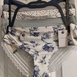 Lucky brand size small 5 pack hipsters
